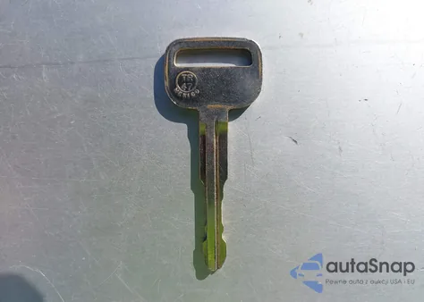 2004 Scion Xb из США, поврежденный, VIN JTLKT334040132069